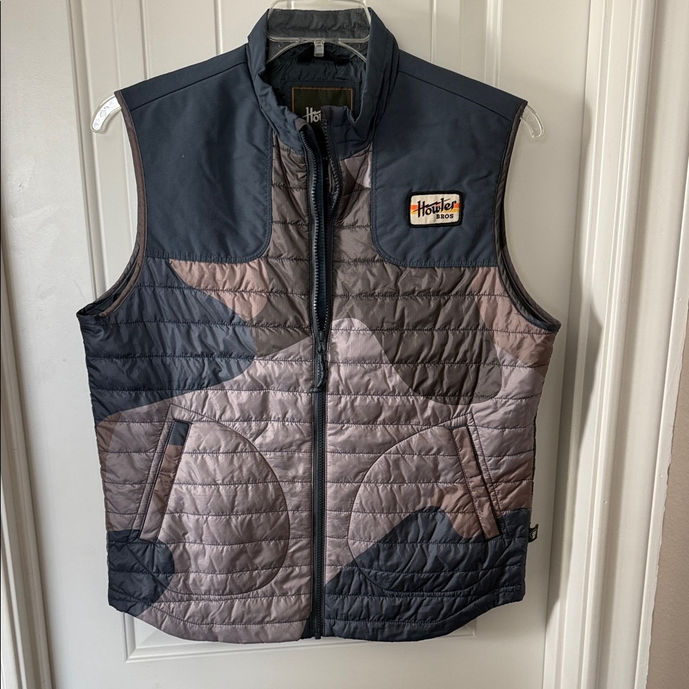 Howler Brothers Men's Quilted Vest - Black and Brown Pattern
